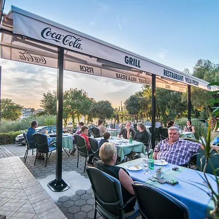 Hotel Villa Vrsar Bed & Breakfast 3*