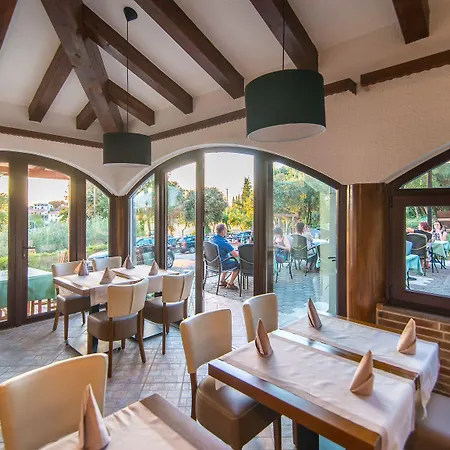 Hotel Villa Vrsar 3* Vrsar