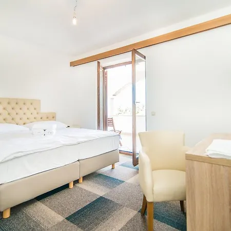 Hotel Villa Vrsar Panzió Vrsar