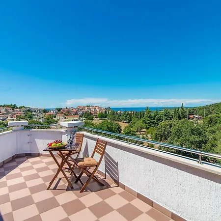 Oda ve Kahvaltı Hotel Villa Vrsar 3*