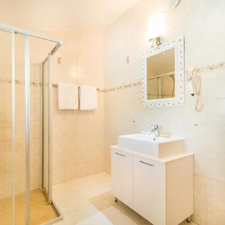 Oda ve Kahvaltı Hotel Villa Vrsar Vrsar