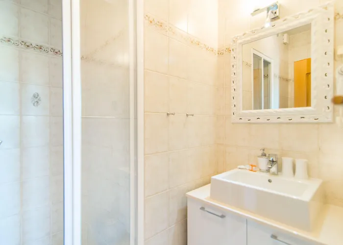 B&B Hotel Villa Vrsar 브르사르