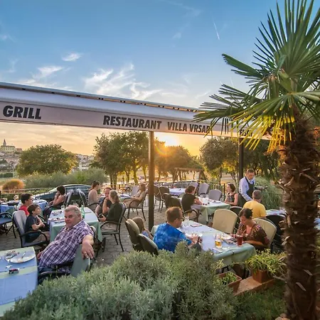 Hotel Villa Vrsar 3* ורסאר