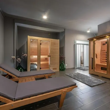 Hotel Villa Vrsar Couette-café 3*