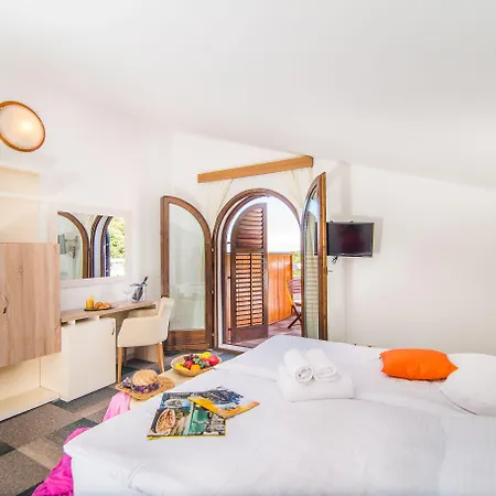 Hotel Villa Vrsar krevet i doručak