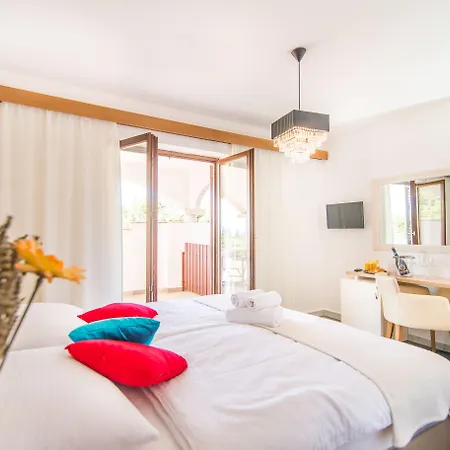 Couette-café Hotel Villa Vrsar
