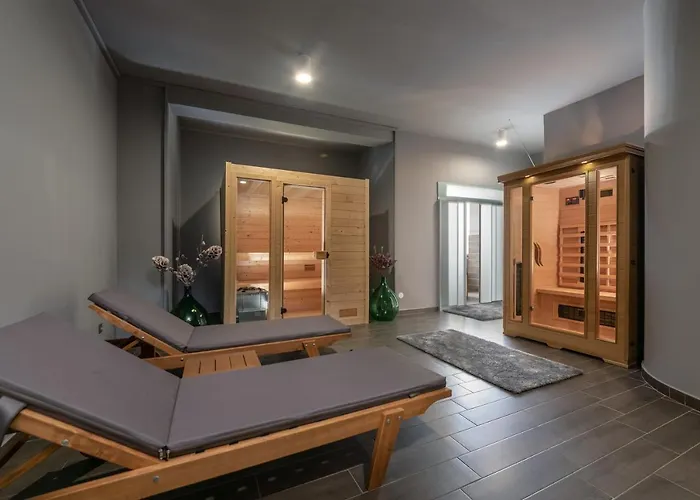 Hotel Villa Vrsar Bed & Breakfast 3*