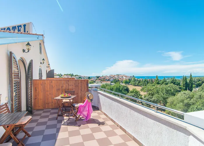 Hotel Villa Vrsar Bed & Breakfast