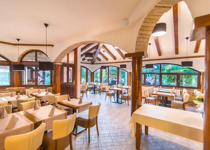 krevet i doručak Hotel Villa Vrsar 3*